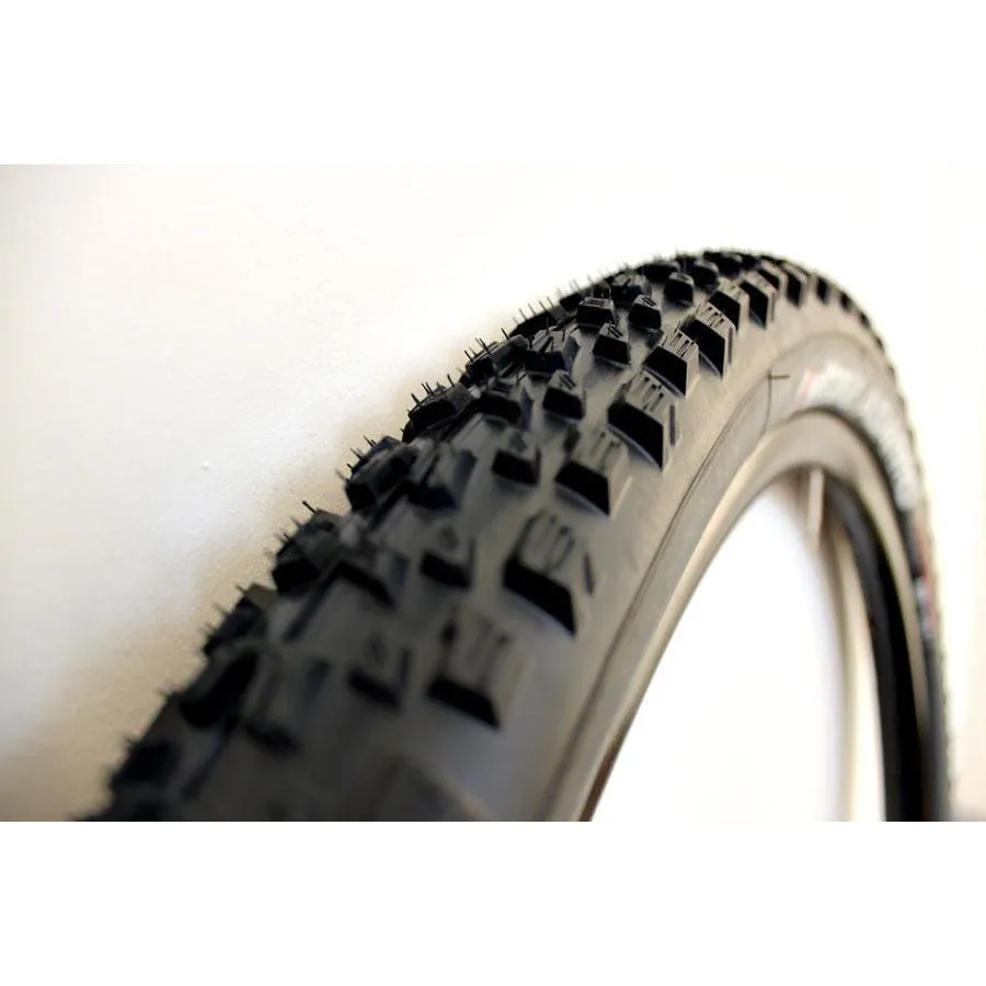 Agarro G2.0 Tire - 27.5 x 2.6, Tubeless-Ready, TNT