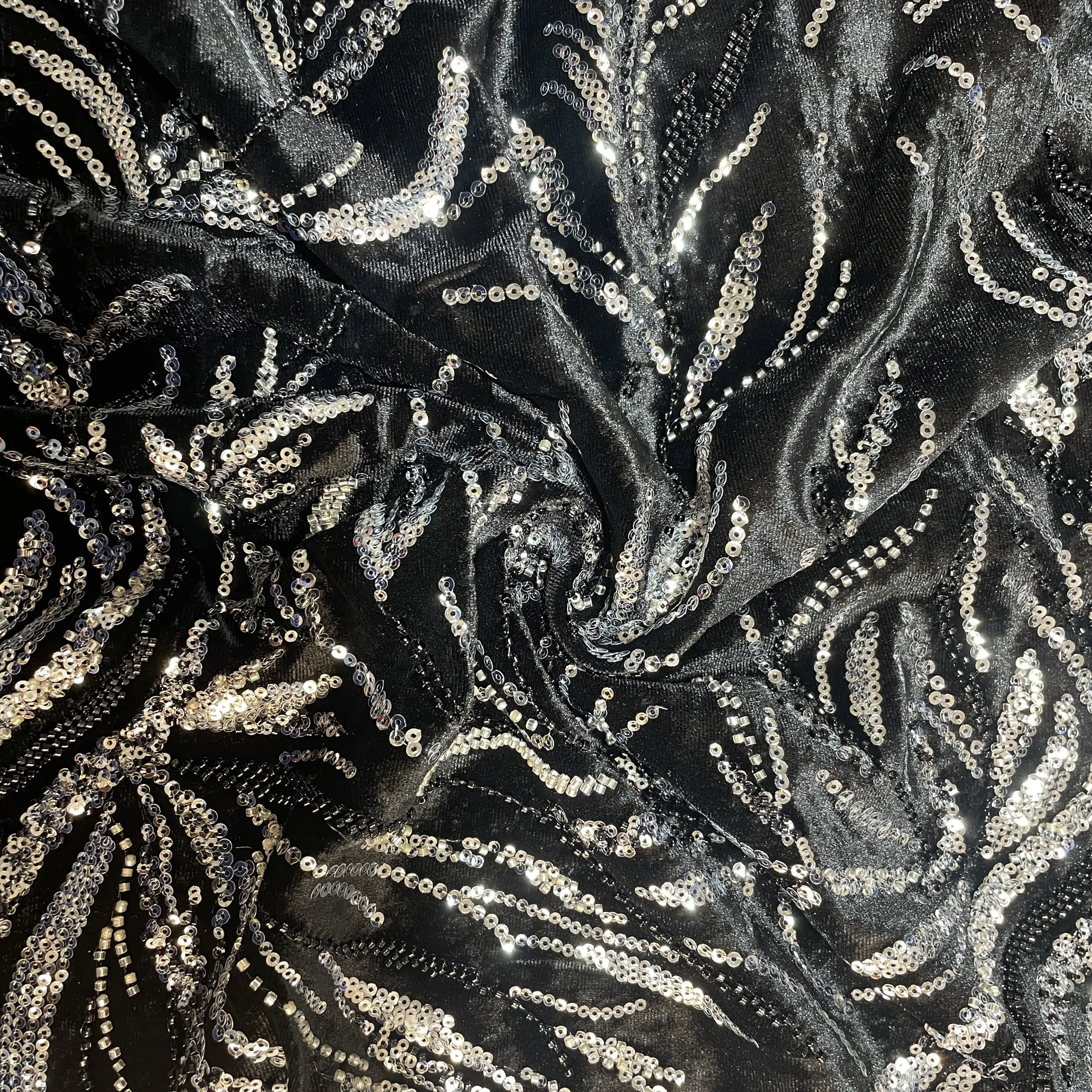 Black Sequins Cutdana Embroidery Velvet Fabric 19983