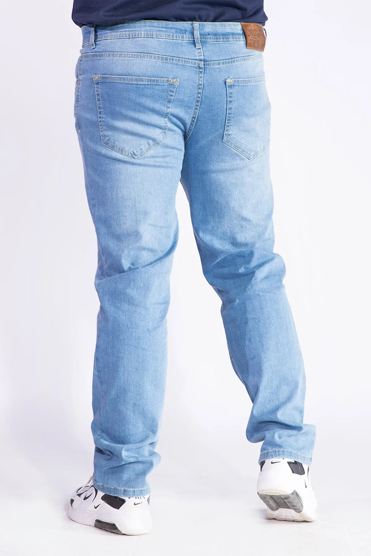 Straight Fit Light Wash Jeans (Plus Size) - W21 - MDJ003P