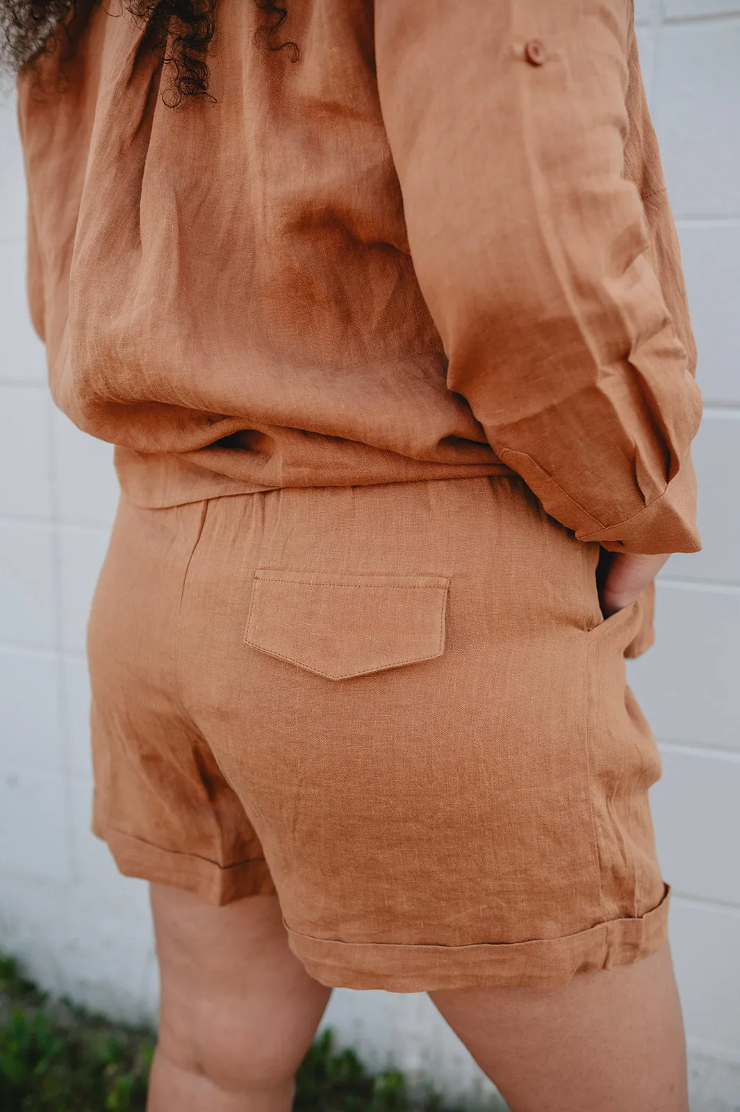 The Gillian Linen Button Shorts - Ochre